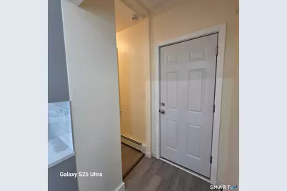82 Bunker Hill Avenue #1st Fl, Waterbury, CT 06708 - Photo 4