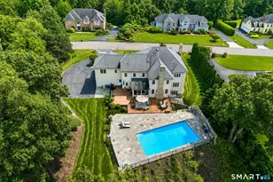 914 Rainbow Trail, Orange, CT 06477 - Photo 2