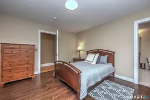 914 Rainbow Trail, Orange, CT 06477 - Photo 30