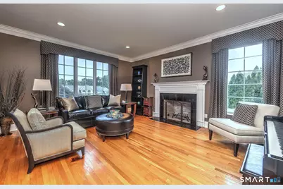 914 Rainbow Trail, Orange, CT 06477 - Photo 8