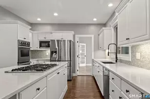 4 Sunrise Ln, Bridgewater, CT 06752 - Photo 20