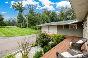 51 October Hill Rd, Hamden, CT 06518 - Photo 8