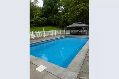 32 Chestnut Hill Road, Newtown, CT 06482 - Photo 18