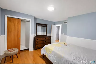 68 Parry Road, Stamford, CT 06907 - Photo 22