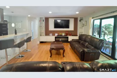 68 Parry Road, Stamford, CT 06907 - Photo 8