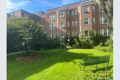 70 Strawberry Hill Avenue #3-3B, Stamford, CT 06902 - Photo 1