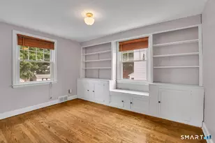 17 Crown St, Bristol, CT 06010 - Photo 22