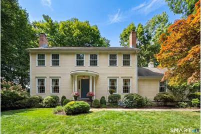 16 Jonathan Drive, Roxbury, CT 06783 - Photo 2