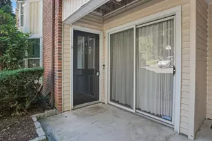 170 Forest St, Stamford, CT 06901 - Photo 32