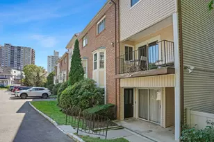 170 Forest St, Stamford, CT 06901 - Photo 2