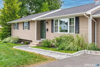 6 Pine Street, Naugatuck, CT 06770 - Photo 2