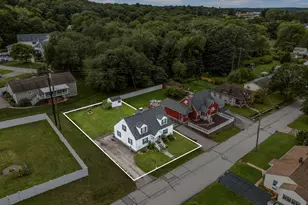 36 Maple St, Griswold, CT 06351 - Photo 4