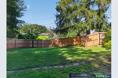 10 Glezen Street, Norwich, CT 06360 - Photo 6