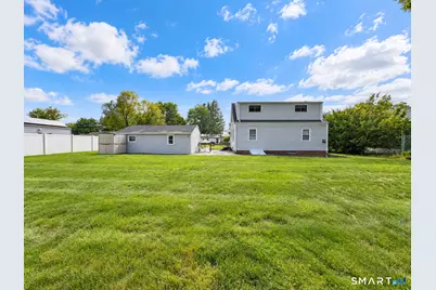 22 Overbrook Road, North Haven, CT 06473 - Photo 4