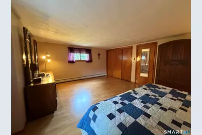 22 Overbrook Road, North Haven, CT 06473 - Photo 32