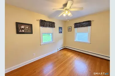22 Overbrook Road, North Haven, CT 06473 - Photo 16