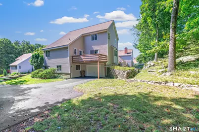 200 Fox Run, Shelton, CT 06484 - Photo 4