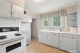 184 Ward St, Naugatuck, CT 06770 - Photo 12