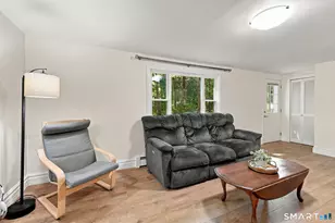 170 W Mountain Rd, Simsbury, CT 06070 - Photo 4