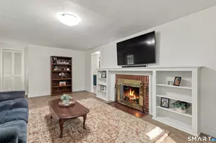 170 W Mountain Rd, Simsbury, CT 06070 - Photo 4