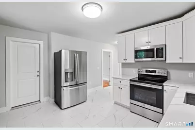 324 Washington Street #Apt. 1, Middletown, CT 06457 - Photo 6