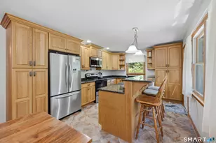11 Birdseye Rd Ext, Shelton, CT 06484 - Photo 10