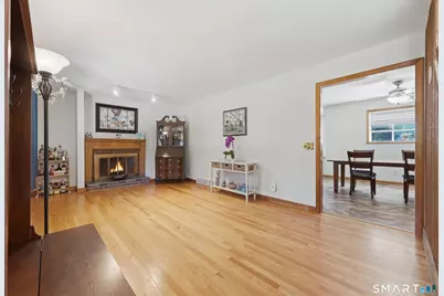 11 Birdseye Rd Extension, Shelton, CT 06484 - Photo 4