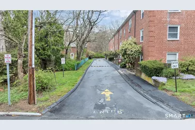 111 Niles Hill Road #E, New London, CT 06357 - Photo 4