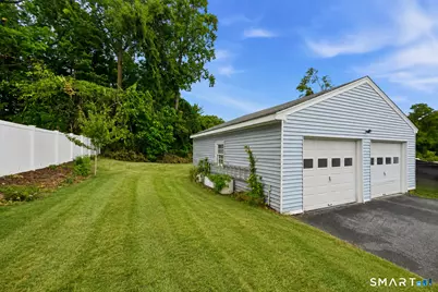 7 Hickory Street, Danbury, CT 06810 - Photo 16