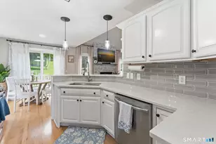 27 Giovanni Dr, Waterford, CT 06385 - Photo 16