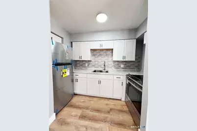 21 Third Street #5B, Waterbury, CT 06708 - Photo 8