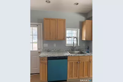 284 Linwood Avenue, Fairfield, CT 06824 - Photo 14