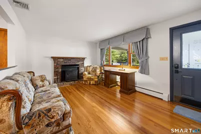 63 Jodi Drive, Wallingford, CT 06492 - Photo 2