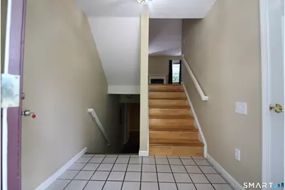 8005 Heartwood Lane #8005, Danbury, CT 06811 - Photo 4