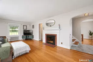 80 Oneco Ave, New London, CT 06320 - Photo 12