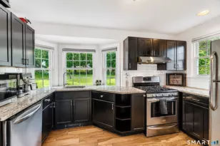 80 Oneco Ave, New London, CT 06320 - Photo 22