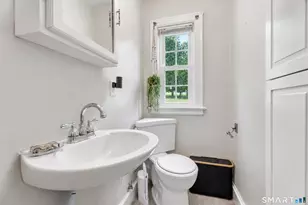 80 Oneco Ave, New London, CT 06320 - Photo 26