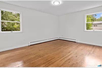 341 Lounsbury Street, Waterbury, CT 06706 - Photo 30
