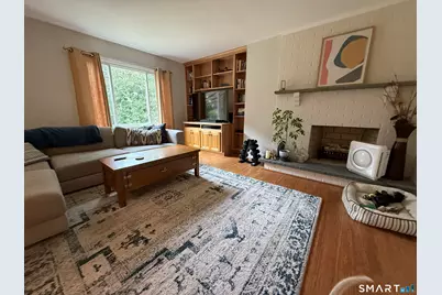 4 Castle Meadow Drive #4, Stonington, CT 06379 - Photo 8