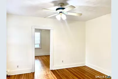 33 Smith Street, New Britain, CT 06053 - Photo 10
