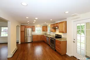 2701 Old Town Rd, Bridgeport, CT 06606 - Photo 16