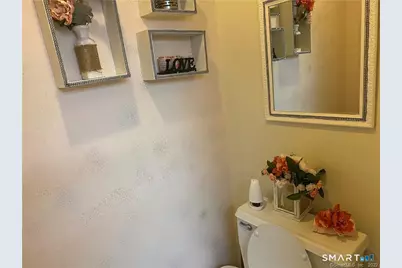 1645 Quinnipiac Avenue #5, New Haven, CT 06513 - Photo 8