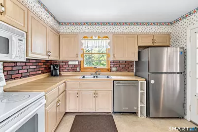9 Stone Ranch Road, East Lyme, CT 06333 - Photo 8