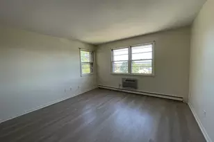 1730 State St, Hamden, CT 06517 - Photo 6