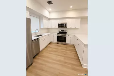 20 Gridley Street #101, Bristol, CT 06010 - Photo 2