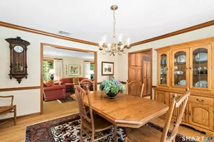 22 Deacon Abbott Ln S, Redding, CT 06896 - Photo 8