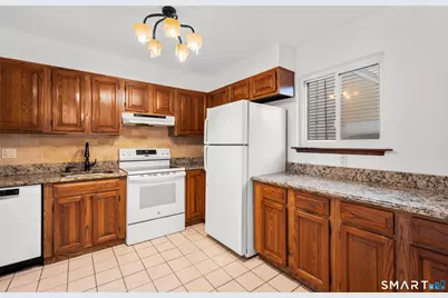 38 Maple Tree Avenue #7, Stamford, CT 06906 - Photo 8
