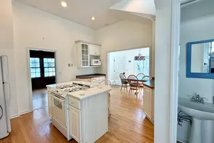 20 Norwalk Ave, Westport, CT 06880 - Photo 14