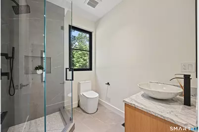 1 Twin Oaks Lane, Westport, CT 06880 - Photo 16