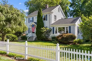 16 Lindsey Ave, Stamford, CT 06905 - Photo 1